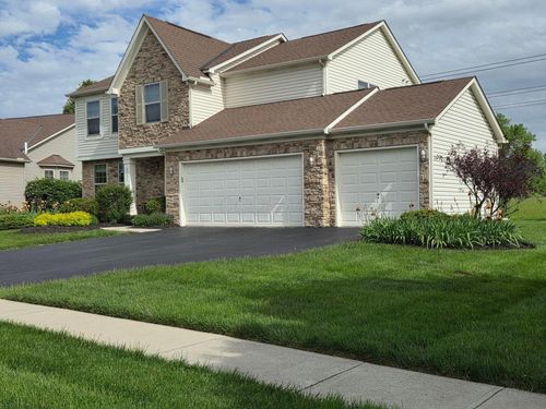 2771 Abbey Knoll Dr, Lewis Center, OH, 43035-7259 | Card Image
