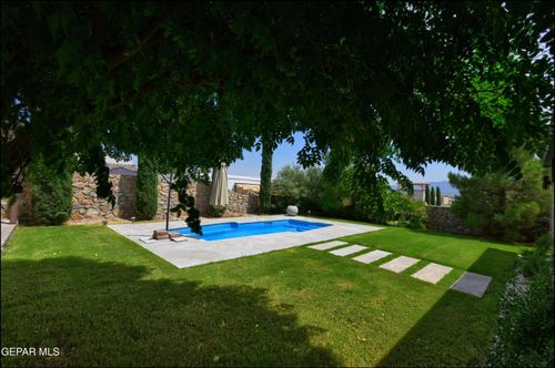 180 Osprey Ct, Santa Teresa, NM, 88008-9510 | Card Image