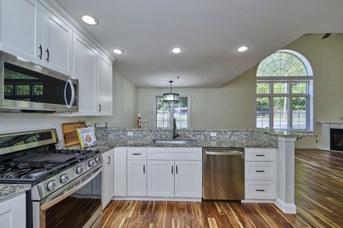 unit-1-1376 River St, Haverhill, MA, 01832-3523 | Card Image