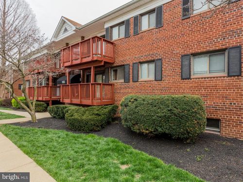6-103 Skyhill Rd, ALEXANDRIA, VA, 22314-5105 | Card Image