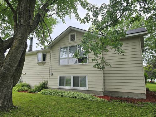1218 2nd Ave E, International Falls, MN, 56649-2920 | Card Image