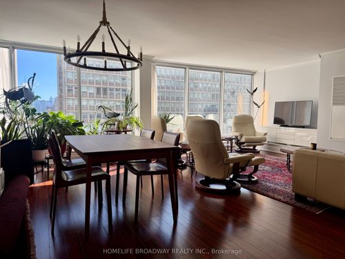 601-110 W Bloor Street W, Toronto, ON, M5S2W7 | Card Image