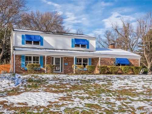 33 Hemlock Dr, Belleville, IL, 62221-4357 | Card Image