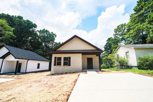 422 Smith St, Florence, AL, 35630-4131 | Card Image