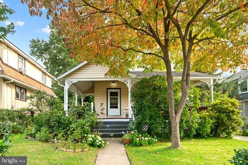 213 Linwood Ave, ARDMORE, PA, 19003-2706 | Card Image