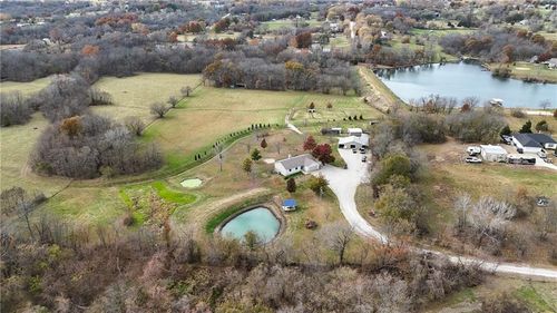 588 Nw 1751st Rd, Kingsville, MO, 64061-9169 | Card Image