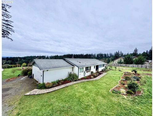 25375 S Eldorado Rd, Mulino, OR, 97042-8617 | Card Image