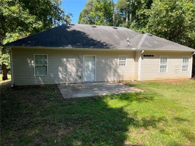 241 Hillcrest Drive, House other with 3 bedrooms, 2 bathrooms and 2 parking in Stockbridge GA | Image 3