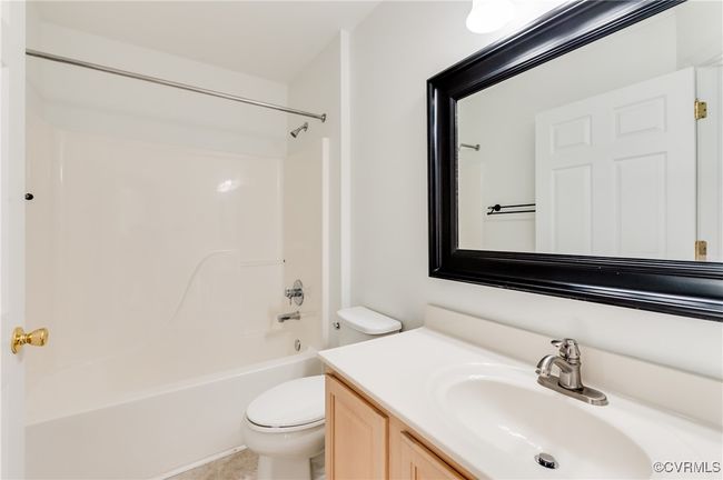 Full bathroom with vanity and shower / bath combination | Image 39