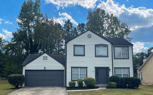2200 Burdett Ridge Dr, College Park, GA, 30349-3776 | Card Image