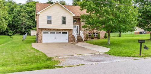 2217 Kim Dr, Clarksville, TN, 37043-1922 | Card Image