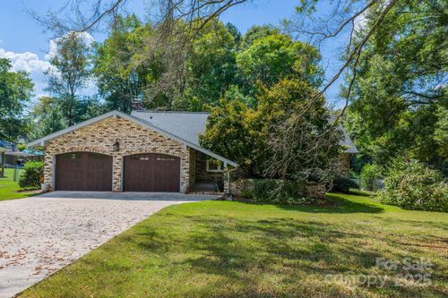 312 W Murray St, Maiden, NC, 28650-1138 | Card Image
