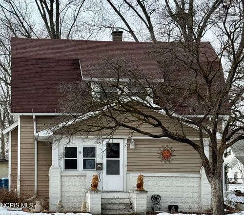 910 Main St, Bryan, OH, 43506-2173 | Card Image