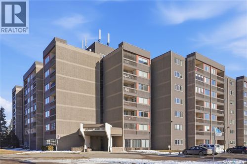 351 Saguenay Dr, Saskatoon, SK, S7K5T4 | Card Image