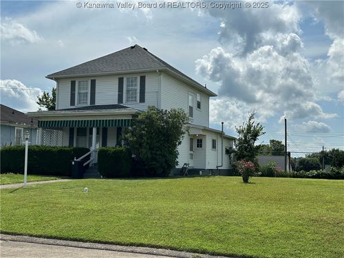 2309 Jefferson Ave, Point Pleasant, WV, 25550-1525 | Card Image