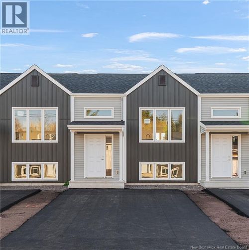 303 Rue Elsliger, Dieppe, NB, E1K0A5 | Card Image