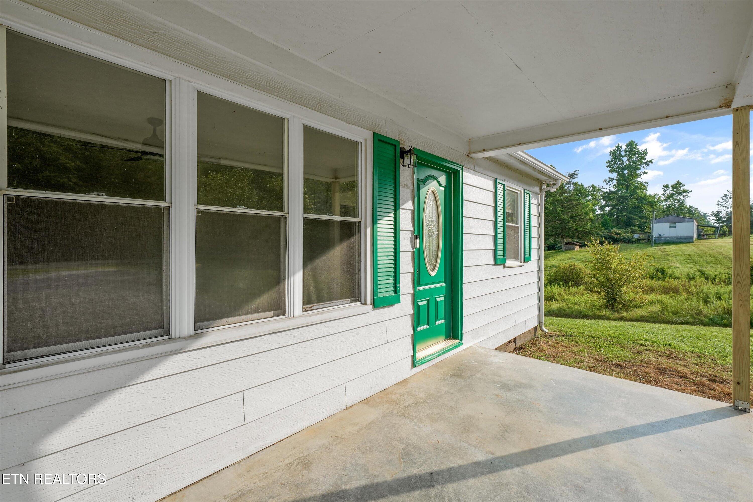 Residential in Luttrell 3