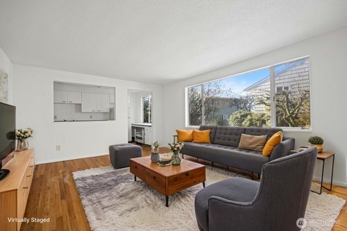 apt-121-901 N Forest St, Bellingham, WA, 98225-5544 | Card Image
