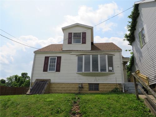 666 Ewing St, Washington, PA, 15301-5539 | Card Image