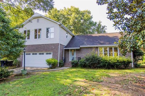 6 Woodland Dr Se, rome, GA, 30161-5986 | Card Image