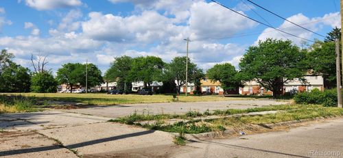 8647 Schaefer Hwy, Detroit, MI, 48228-5706 | Card Image