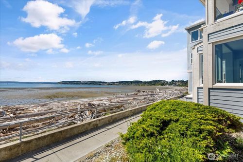 unit-e101-651 Se Bayshore Dr, Oak Harbor, WA, 98277-5782 | Card Image