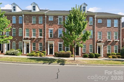 9122 Oban Passage Dr, Charlotte, NC, 28273-3572 | Card Image