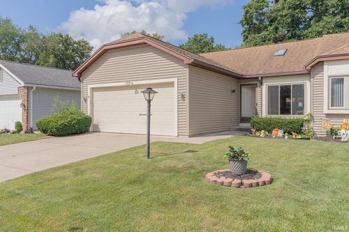 1707 Lowell Wood Street, Mishawaka, IN, 46545-8102 | Card Image