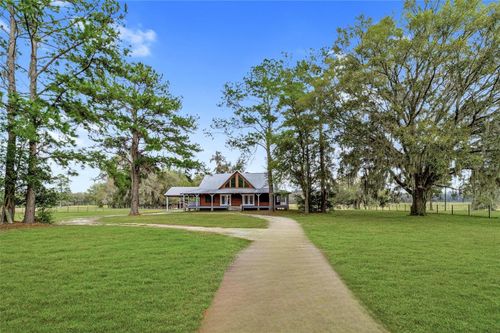 8521 150th Ave, WILLISTON, FL, 32696-3858 | Card Image