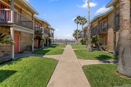 apt-a2-15217 Leeward Dr, Corpus Christi, TX, 78418-8017 | Card Image