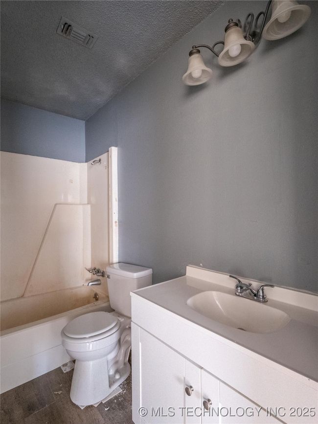 2428 N Birch St, House other with 3 bedrooms, 1 bathrooms and null parking in McAlester OK | Image 13