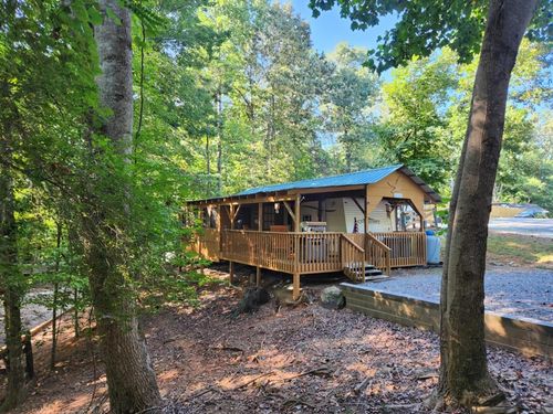 25 15th St, Ellijay, GA, 30540-6846 | Card Image