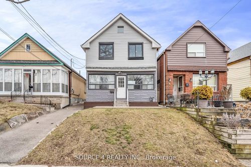 29 Hillary Ave, Toronto, ON, M6N2B9 | Card Image