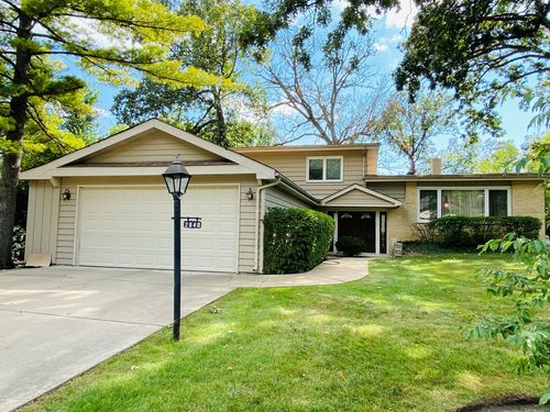 2840 Twin Oaks Dr, Highland Park, IL, 60035-1140 | Card Image