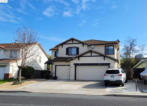 1071 Stonecrest Dr, Antioch, CA, 94531-8048 | Card Image
