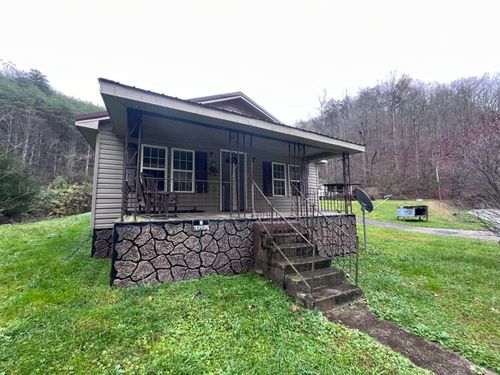 2613 Arkansas Creek Rd, Martin, KY, 41649-8014 | Card Image