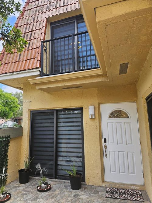 26-4226 Nw 114th Ter, Coral Springs, FL, 33065-7262 | Card Image