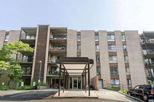 613-511 1st St N, CHARLOTTESVILLE, VA, 22902-4653 | Card Image