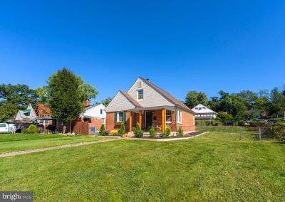 4901 Gilray Drive, House other with 5 bedrooms, 2 bathrooms and null parking in BALTIMORE MD | Image 2