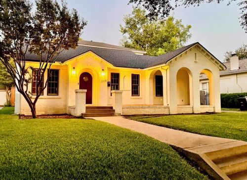 2609 Greene Ave, Fort Worth, TX, 76109-1110 | Card Image