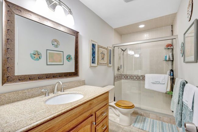 6700 Versailles Ct, Condo with 3 bedrooms, 3 bathrooms and null parking in Lake Worth FL | Image 35
