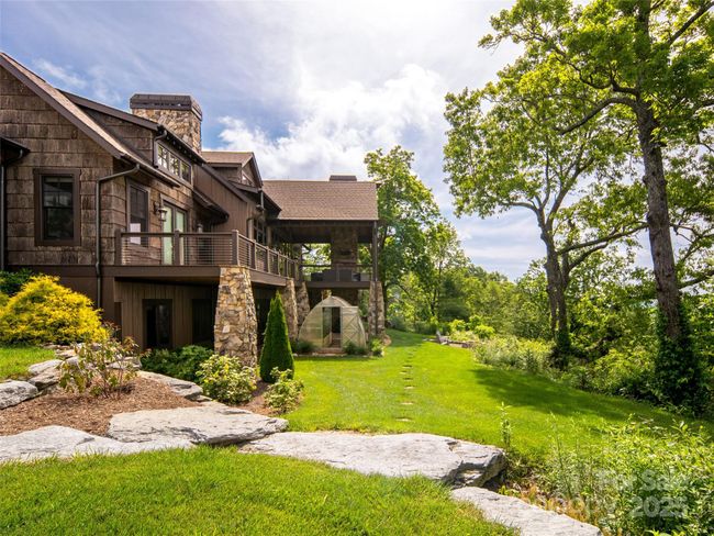 93 N Snow Ridge Dr, House other with 5 bedrooms, 7 bathrooms and null parking in Hendersonville NC | Image 39