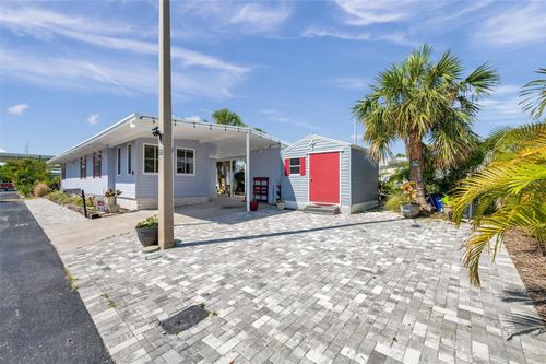 b3-4851 W Gandy Blvd, TAMPA, FL, 33611-3039 | Card Image