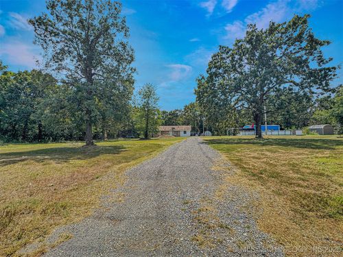 11366 E Highway 412, Locust Grove, OK, 74352-8102 | Card Image