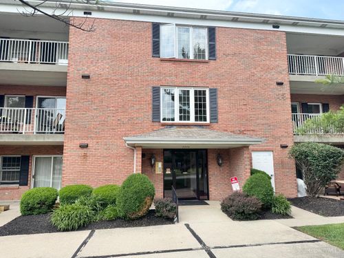 5530 Westwood Northern Blvd, Cincinnati, OH, 45248-2351 | Card Image