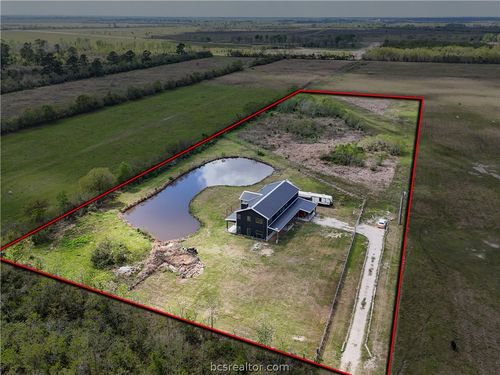 975 County Road 182, Liberty, TX, 77575-6768 | Card Image