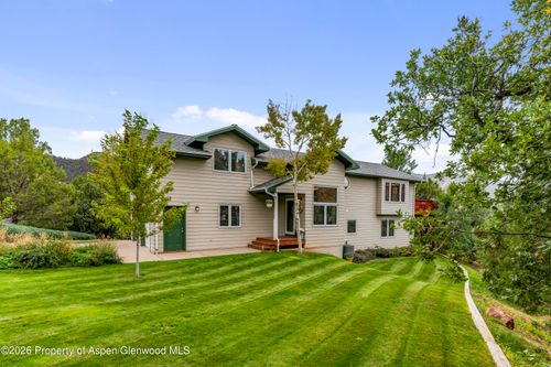 687 Canyon Creek Dr, Glenwood Springs, CO, 81601-9727 | Card Image