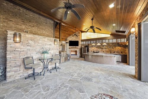 2614 Rip Van Winkle Dr, Pearland, TX, 77581-6414 | Card Image