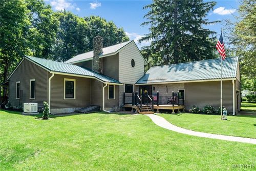 11020 Fairview Dr, Gowanda, NY, 14070-9607 | Card Image