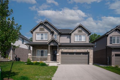 3602 Carolina Crt, Ridgeway, ON, L0S1N0 | Card Image